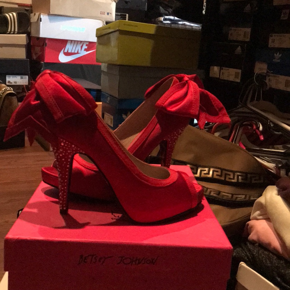 BETSEY Johnson Heels, size 7